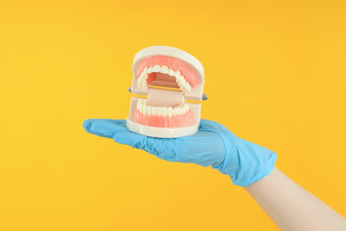 Full vs Partial vs Implant Dentures: Which Is Right for You